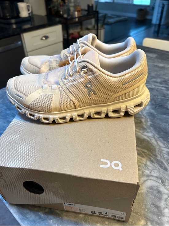 On Clouds Shoes - On cloud Beige Mesh Athletic Sneakers